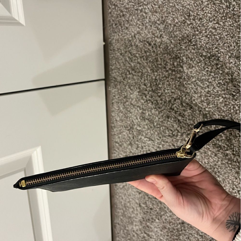 Kate Spade Black Laurel Way Saffiano Leather Wristlet - Picture 8 of 14